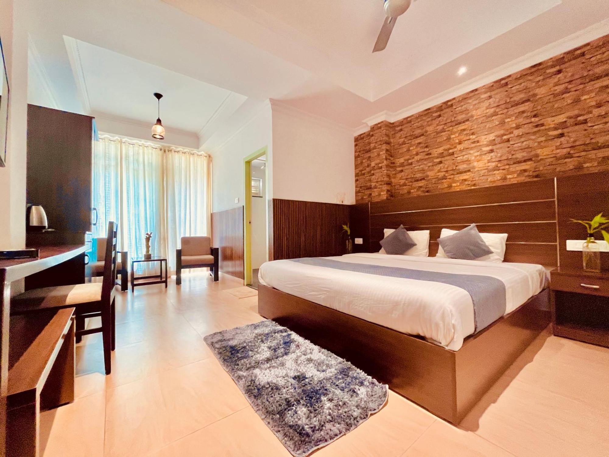 Pearl Grand Boutique Cottage In Omaxe Anandam Vrindavan - #Premium Ac Rooms With Balcony #Big Parking #Lift #Garden #Peaceful Area #Near Prem Mandir #Property Of The Year #Most Awarded מראה חיצוני תמונה